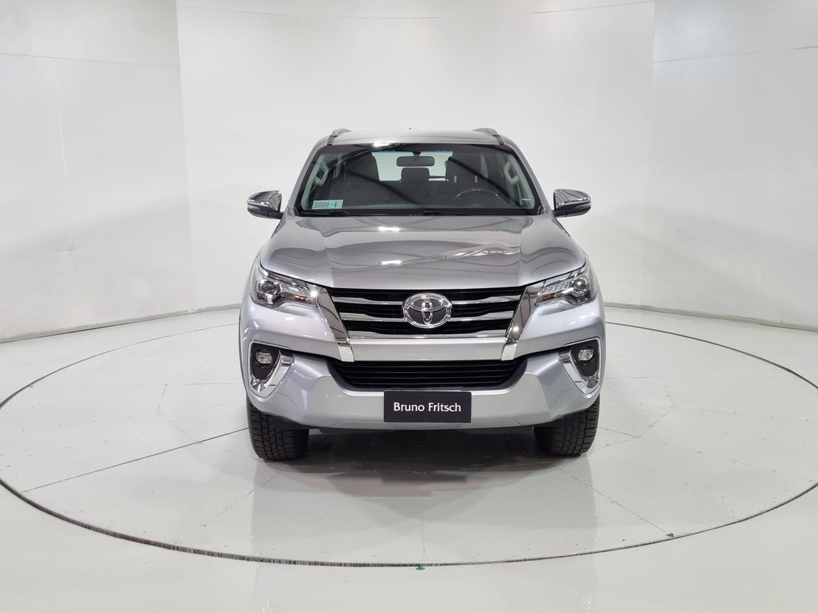 Toyota FORTUNER SRX 2.7 AUT 2020 - Imagen 17 de 20