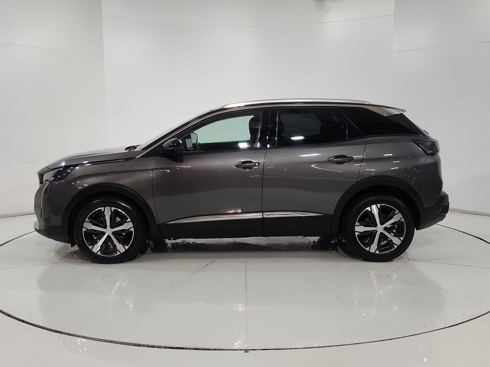 Peugeot 3008 ALLURE 1.6 AUT 2021 - Imagen 5 de 20