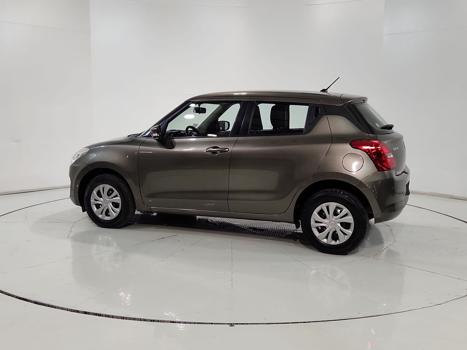 Suzuki SWIFT GL HB 1.2 2022 - Imagen 6 de 20
