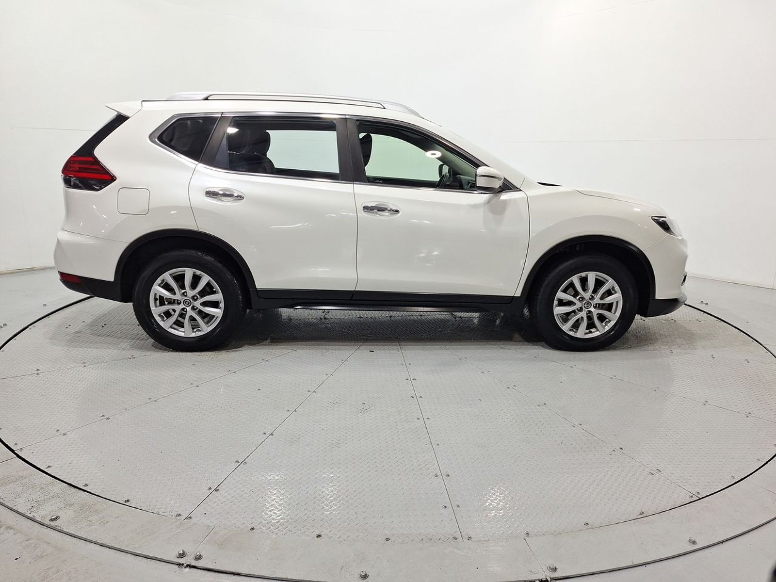 Nissan X-TRAIL NEW X TRAIL SENSE 4WD 2.5 AUT 2020 - Imagen 10 de 20
