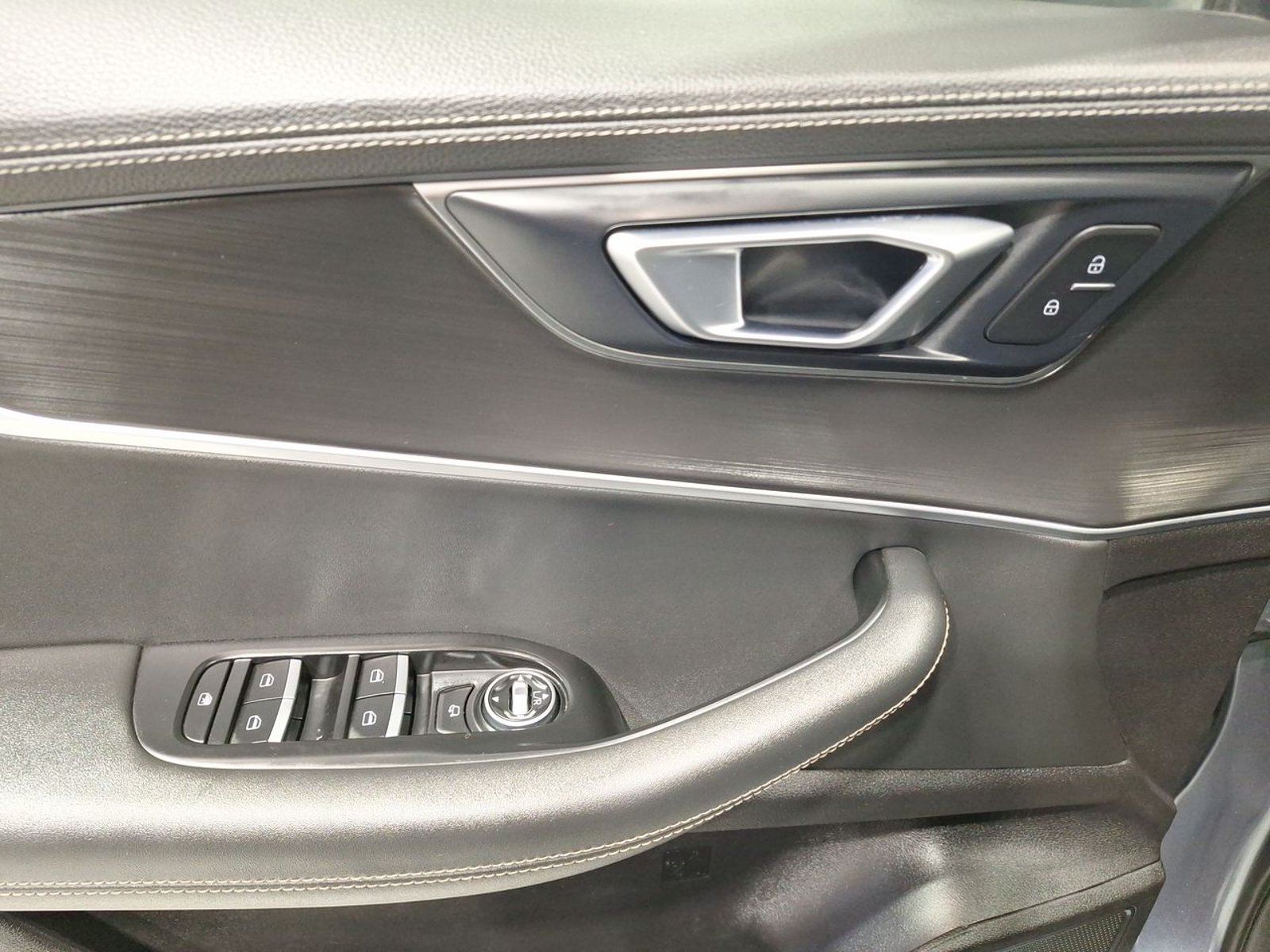 Chery TIGGO 8 1.5 2022 - Imagen 16 de 20