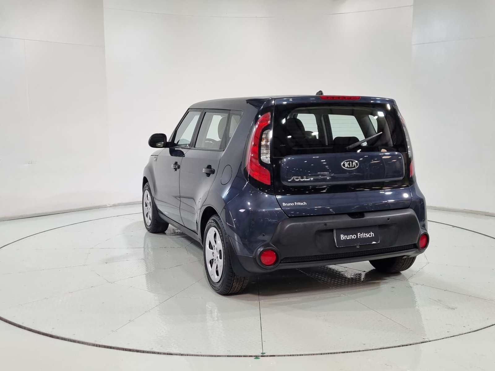 Kia SOUL LX 1.6 2016 - Imagen 8 de 20