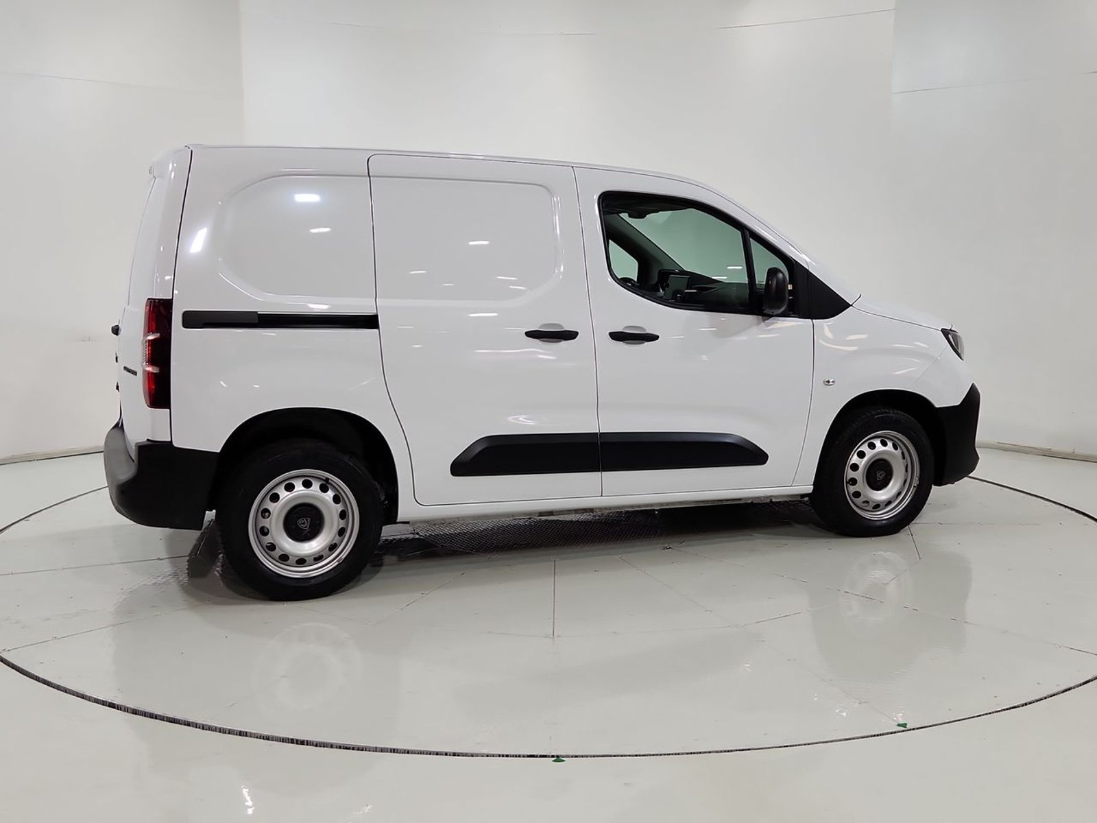 Peugeot PARTNER L1 1.5 2026 - Imagen 12 de 20