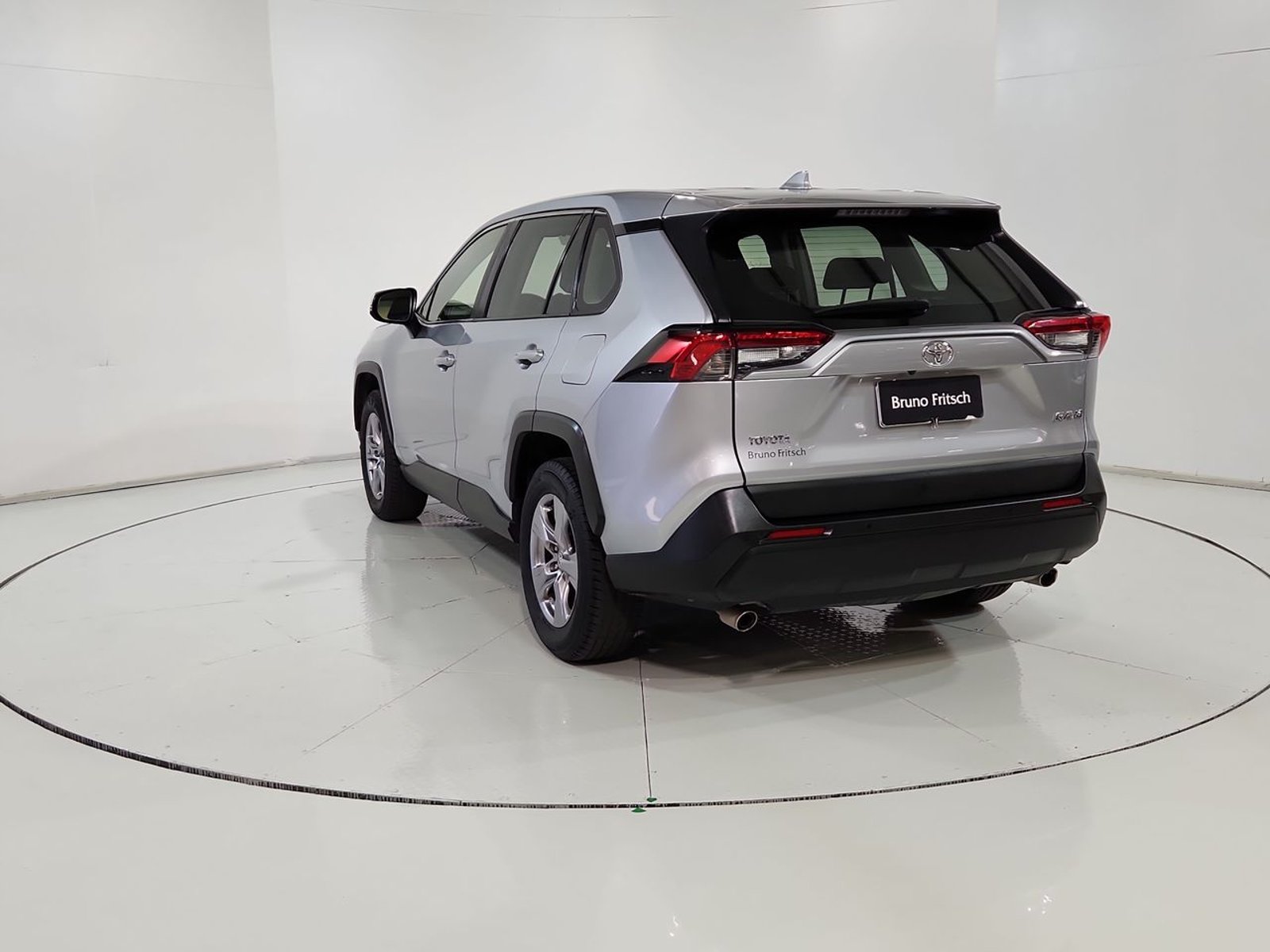 Toyota RAV4 OTTO 2.0 AUT 2022 - Imagen 8 de 20