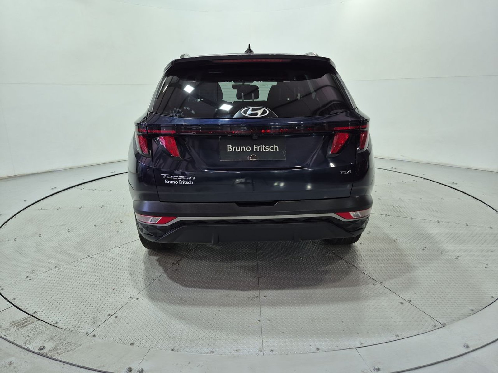 Hyundai TUCSON NX4 1.6 AUT 2022 - Imagen 7 de 20