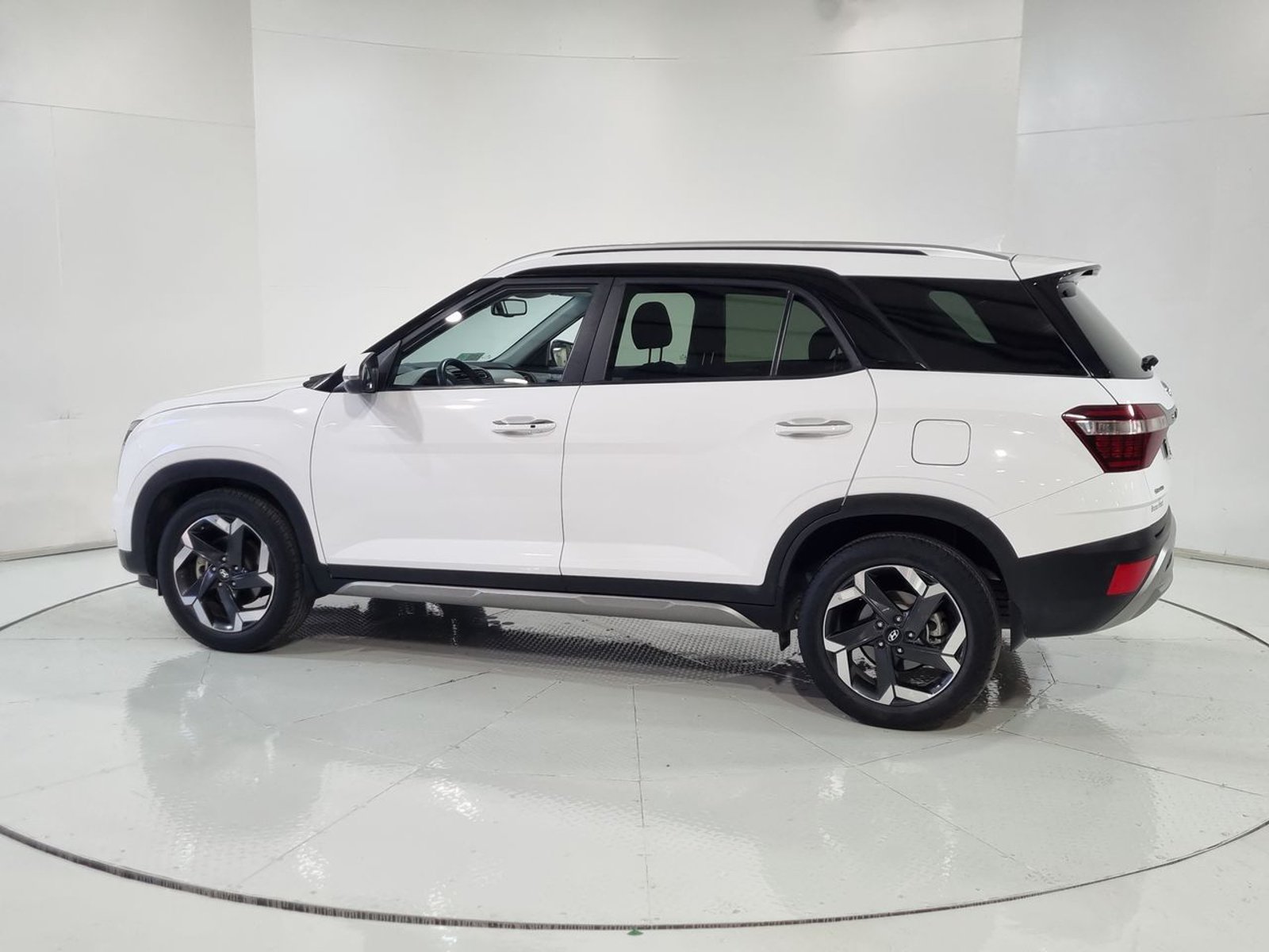 Hyundai CRETA GRAND MPI 2.0 AUT 2022 - Imagen 6 de 20