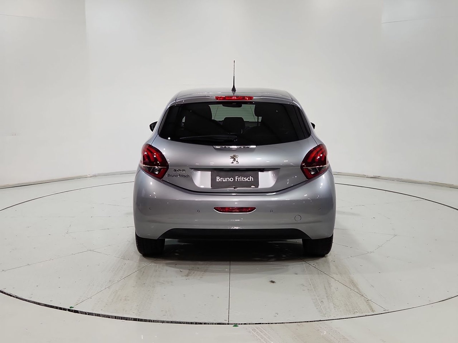 Peugeot 208 PURE TECH HB 1.2 2021 - Imagen 9 de 20