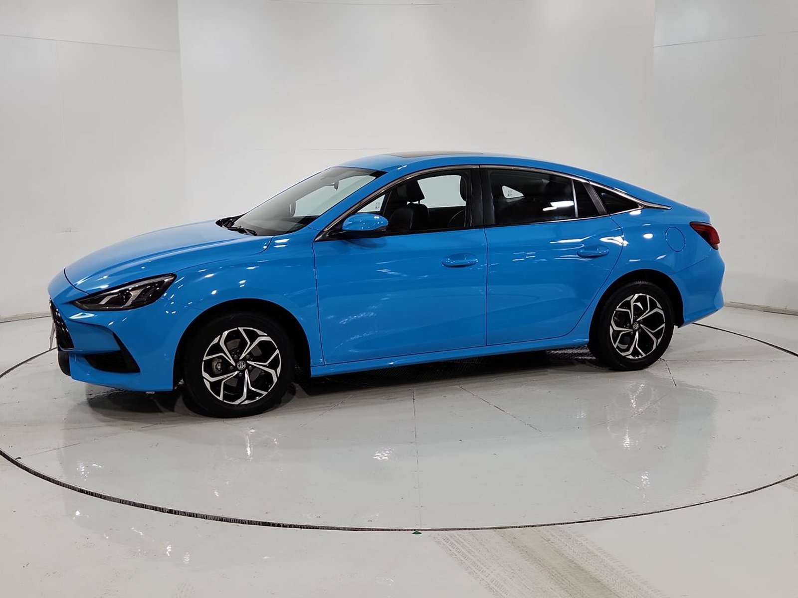 Mg GT CVT 1.5 AUT 2023 - Imagen 4 de 20