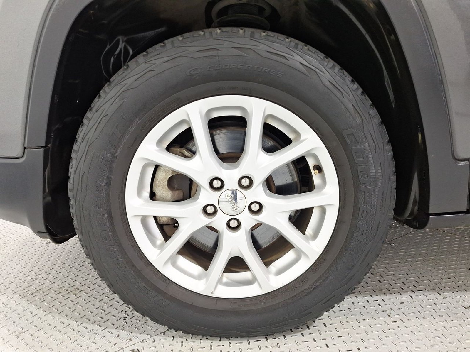 Jeep CHEROKEE LTD 4X4 3.2 AUT 2018 - Imagen 14 de 20