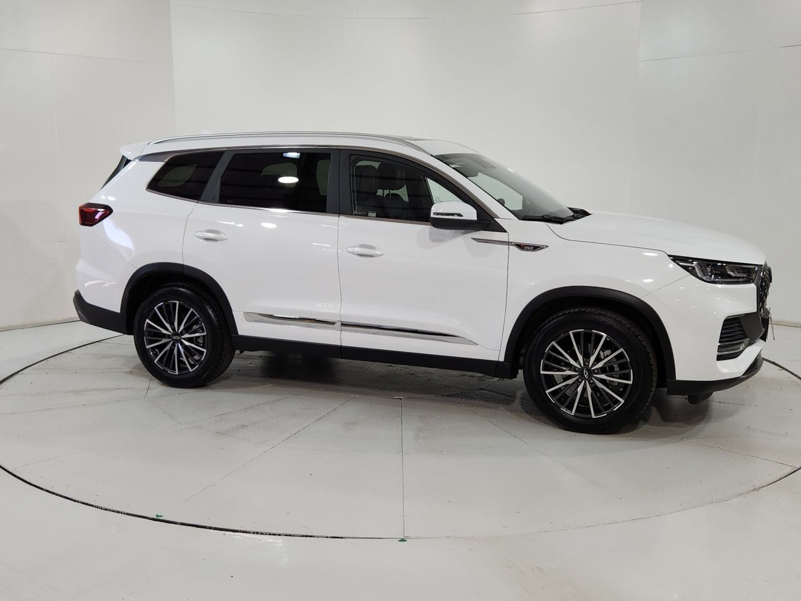 Chery TIGGO 8 PRO MAX TIGGO 8 PRO GLX DCT 1.6 AT 2025 - Imagen 14 de 20