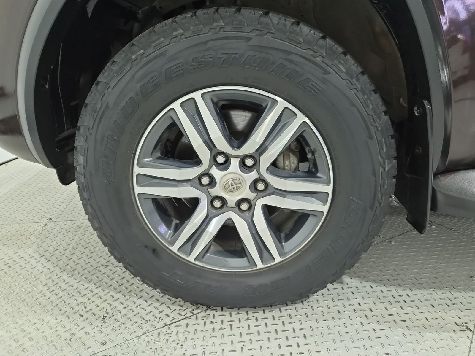 Toyota FORTUNER 2.7 AUT 2018 - Imagen 14 de 20