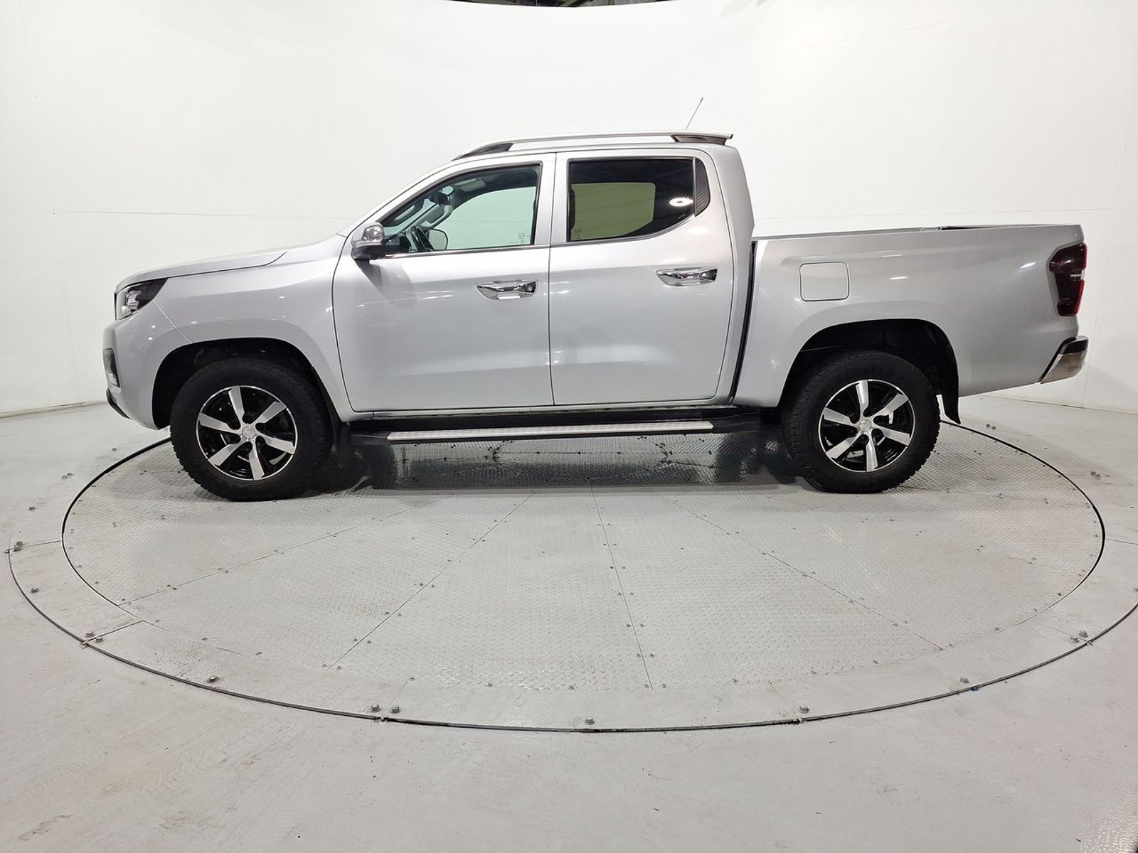 Peugeot LANDTREK BLUEHDI 4X4 2.2 AUT 2024 - Imagen 4 de 20