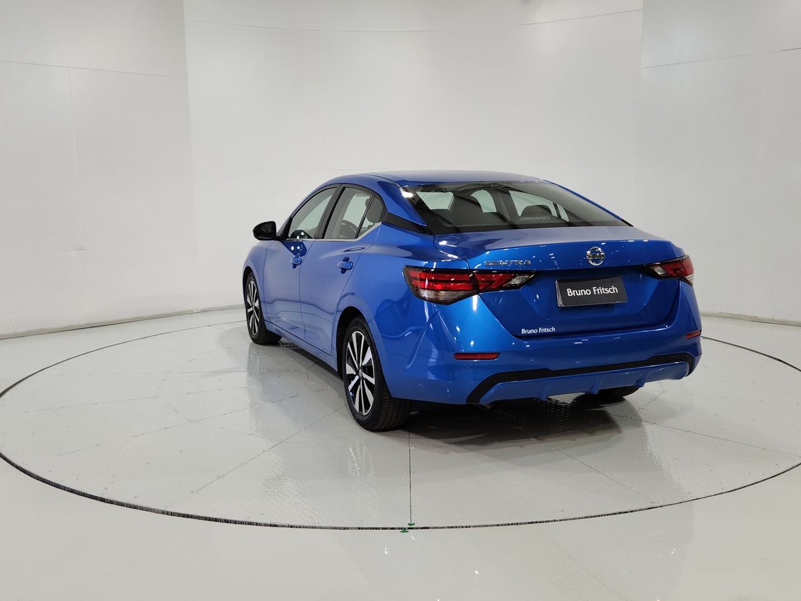 Nissan SENTRA B18 CVT 2.0 AUT 2022 - Imagen 8 de 20