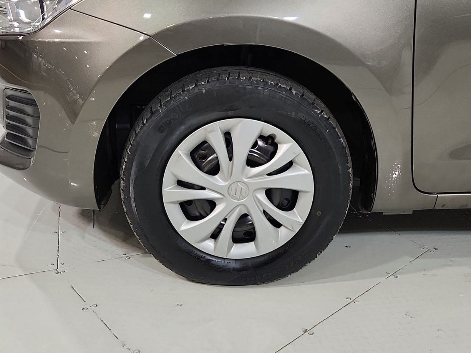 Suzuki SWIFT GL HB 1.2 2022 - Imagen 18 de 20