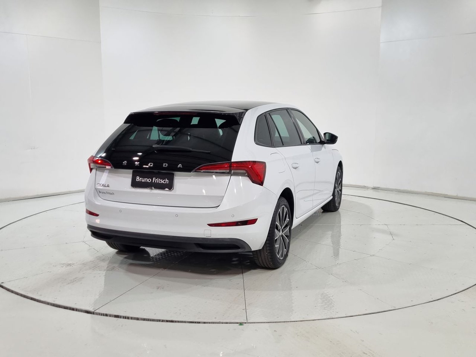 Skoda SCALA TSI HB 1.5 AUT 2023 - Imagen 10 de 20