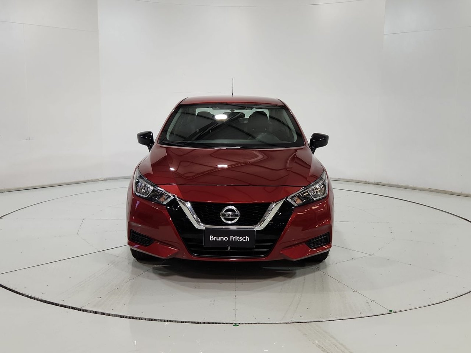 Nissan VERSA MT 1.6 2023 - Imagen 17 de 20