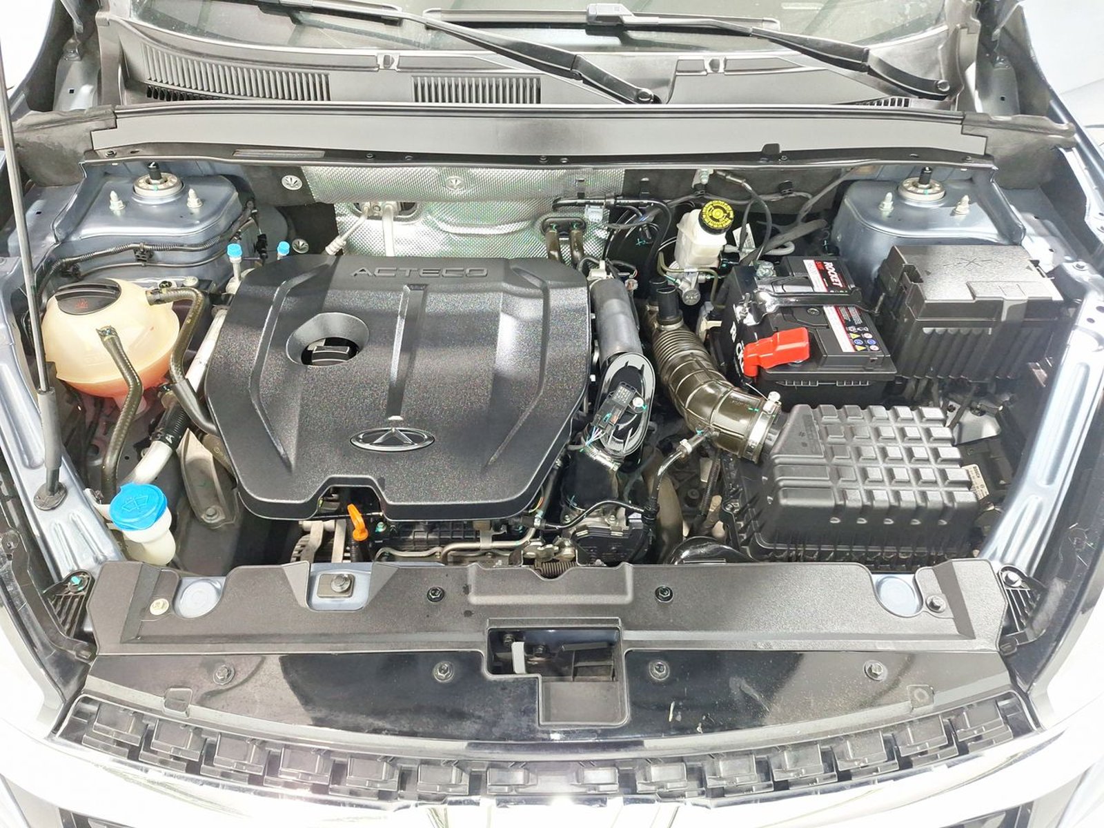 Chery TIGGO 8 1.5 2022 - Imagen 15 de 20