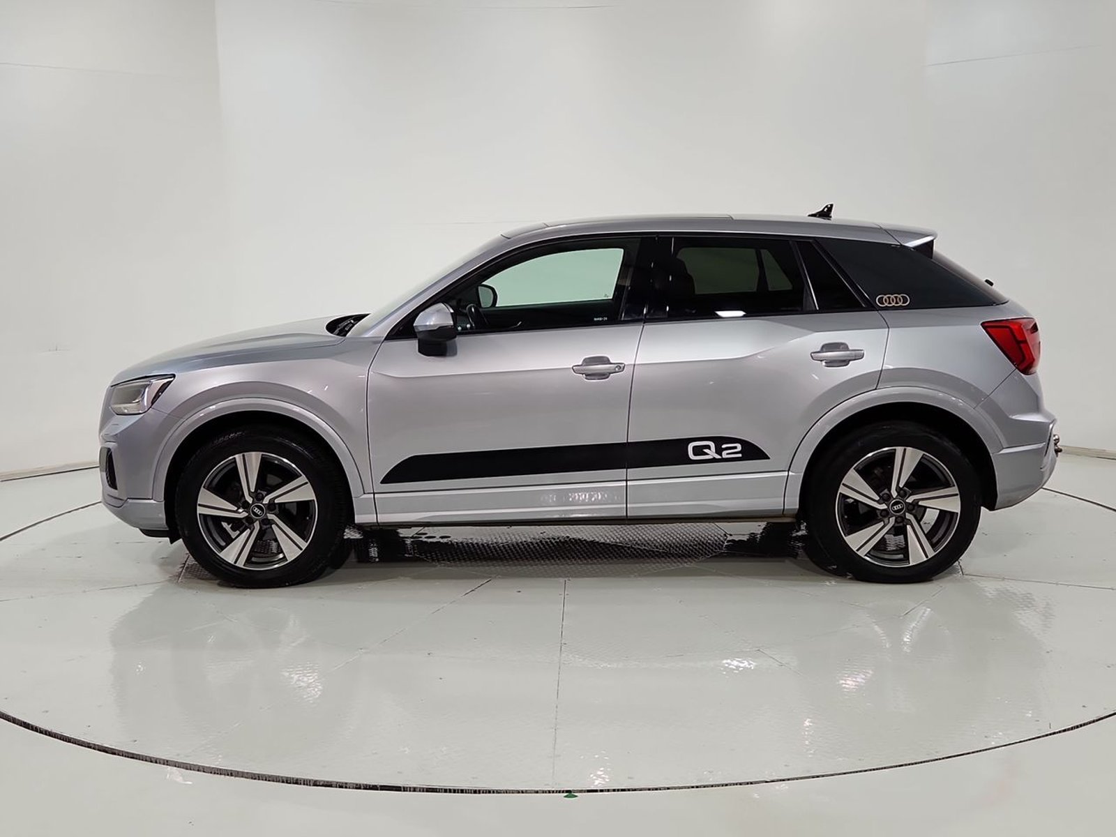 Audi Q2 35 TFSI 1.4 AUT 2022 - Imagen 5 de 20
