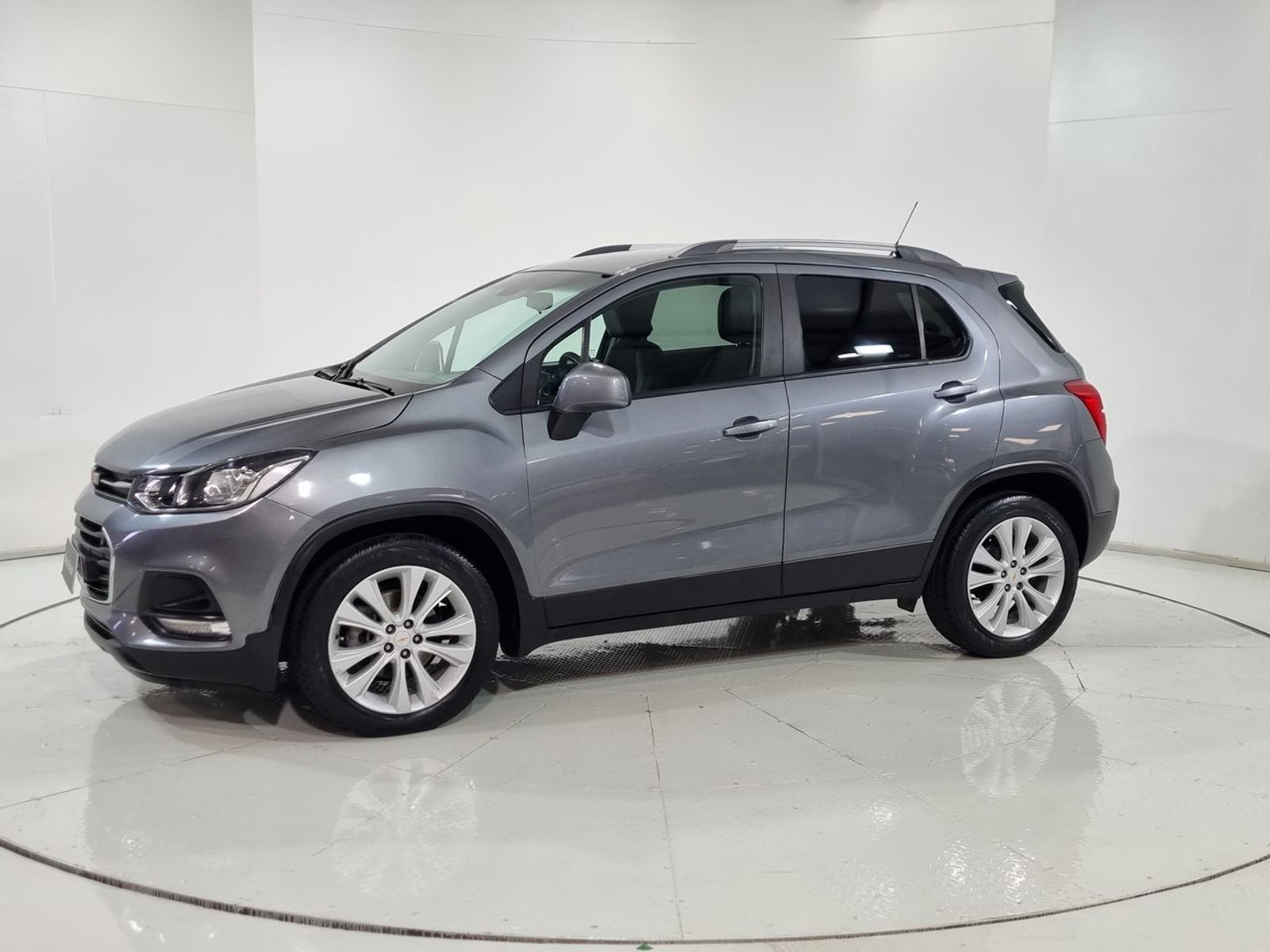 Chevrolet TRACKER II FWD 1,8 2020 - Imagen 4 de 20