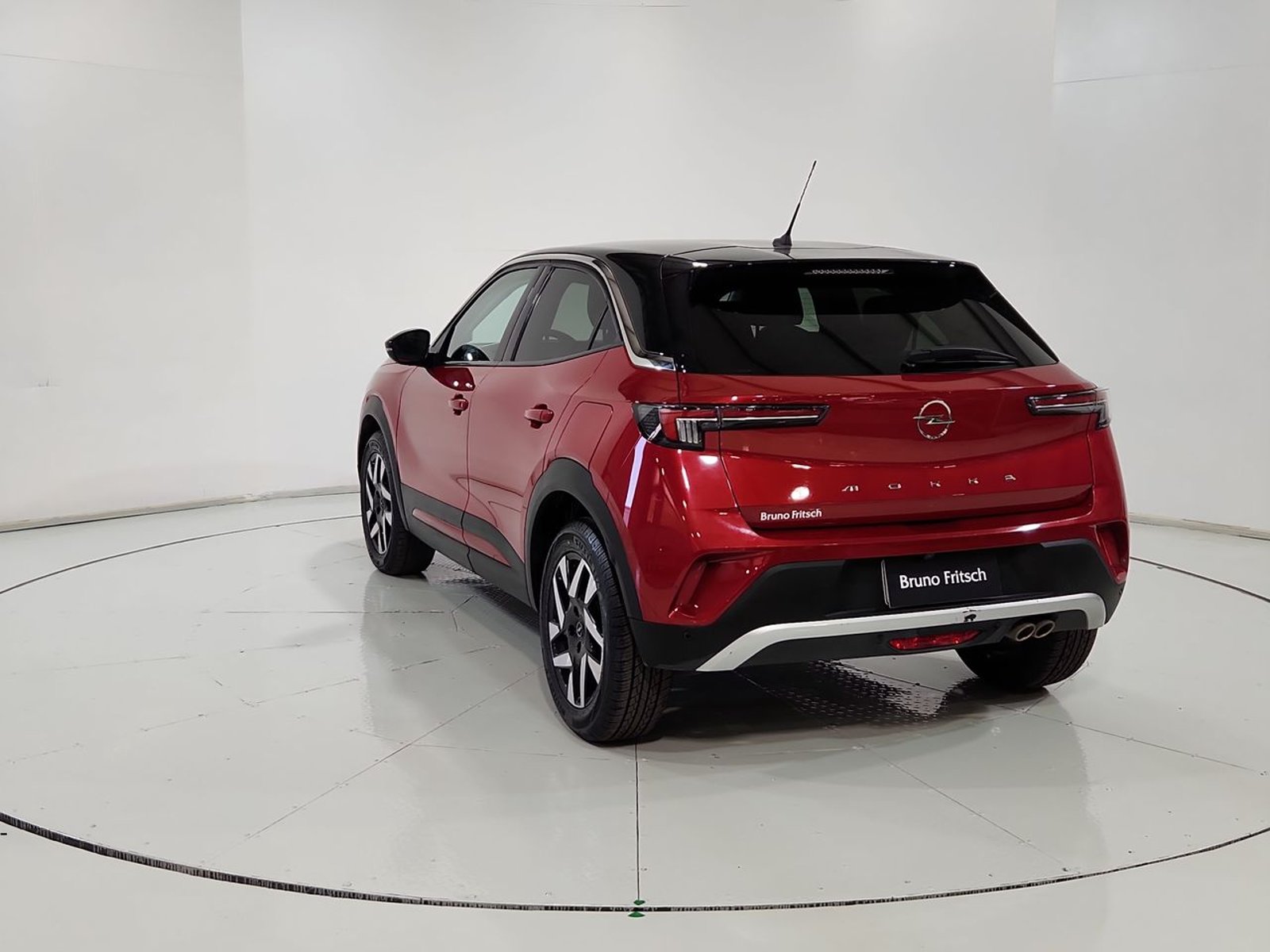 Opel MOKKA 1.2T AUT 2023 - Imagen 8 de 20