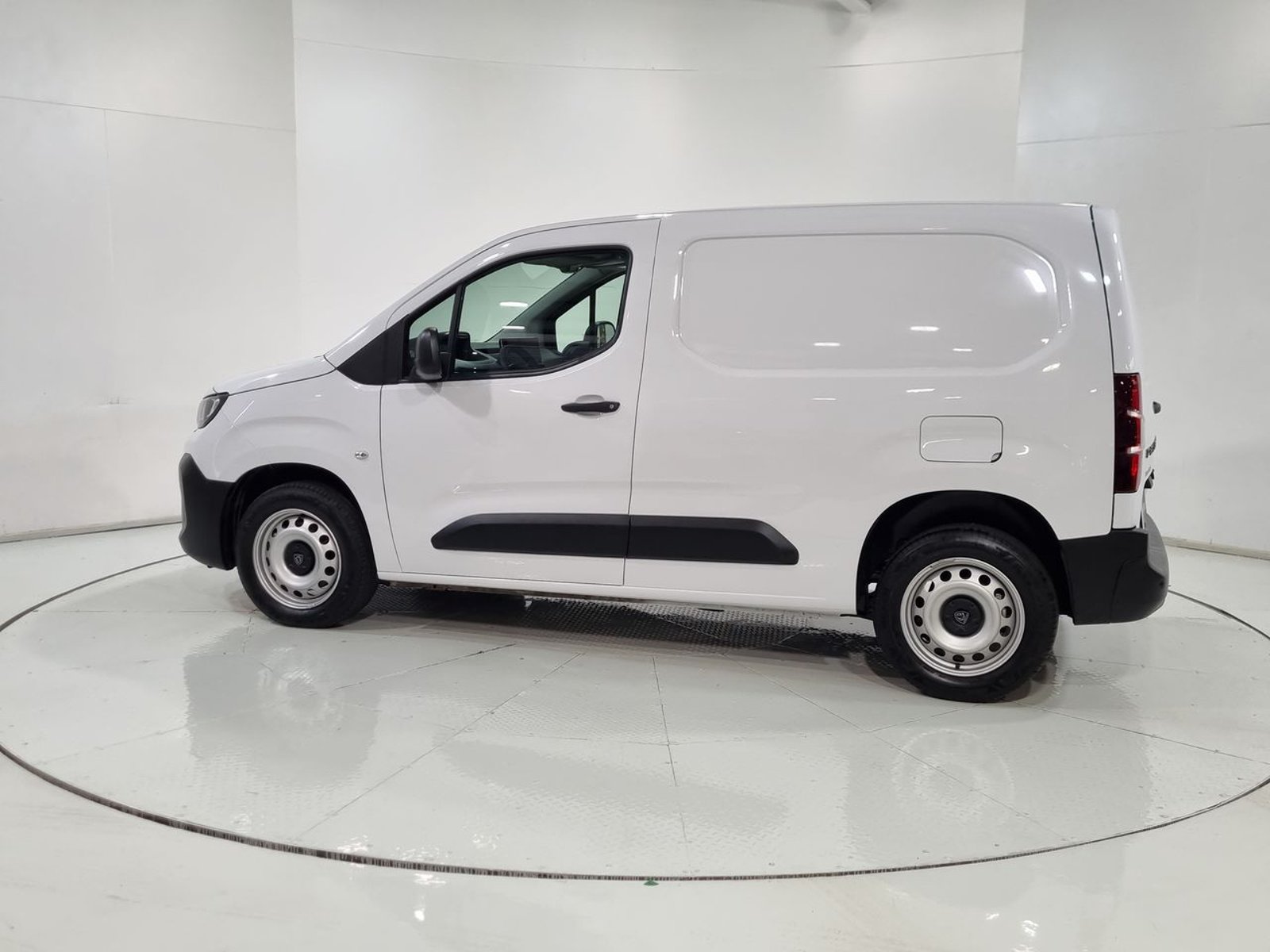 Peugeot PARTNER L1 1.5 2026 - Imagen 6 de 20