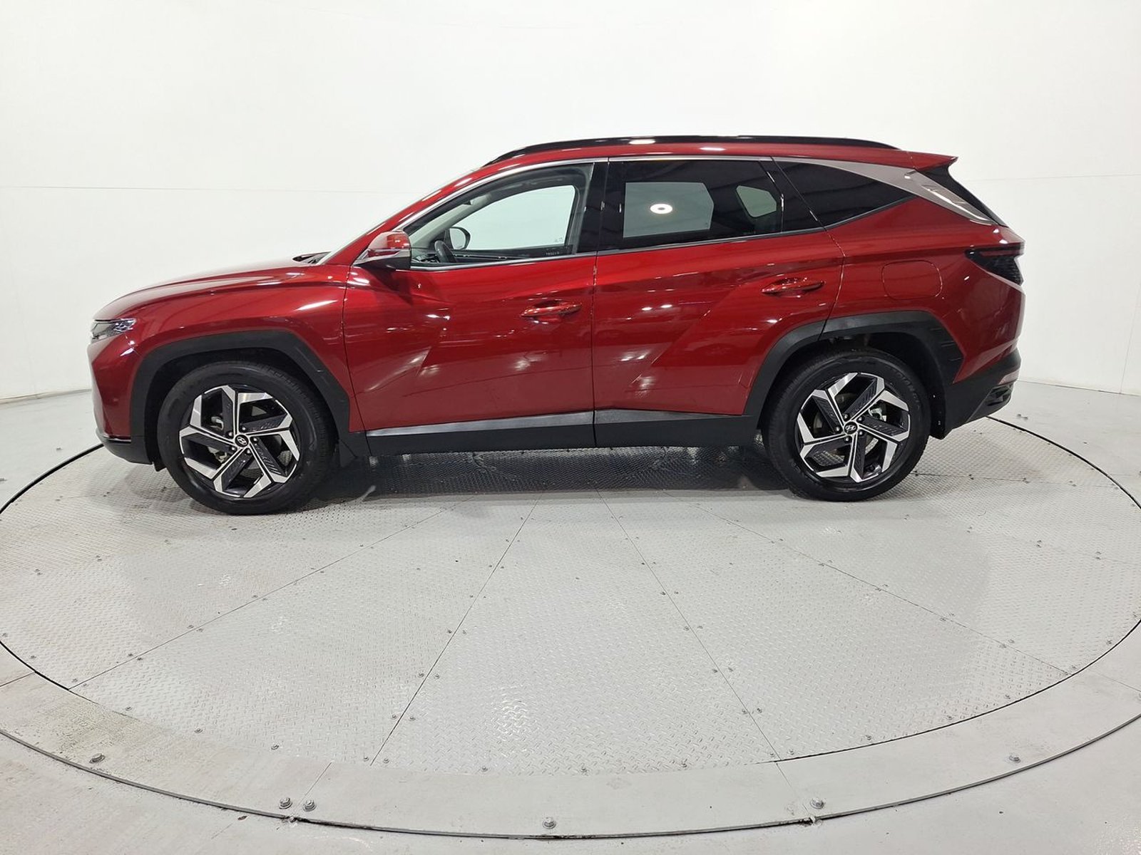 Hyundai TUCSON NX4 GDI 4X4 1.6 AUT 2024 - Imagen 4 de 20