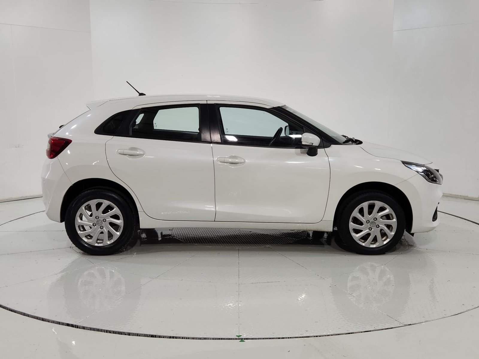 Suzuki BALENO 4X2 1.5 2025 - Imagen 13 de 20