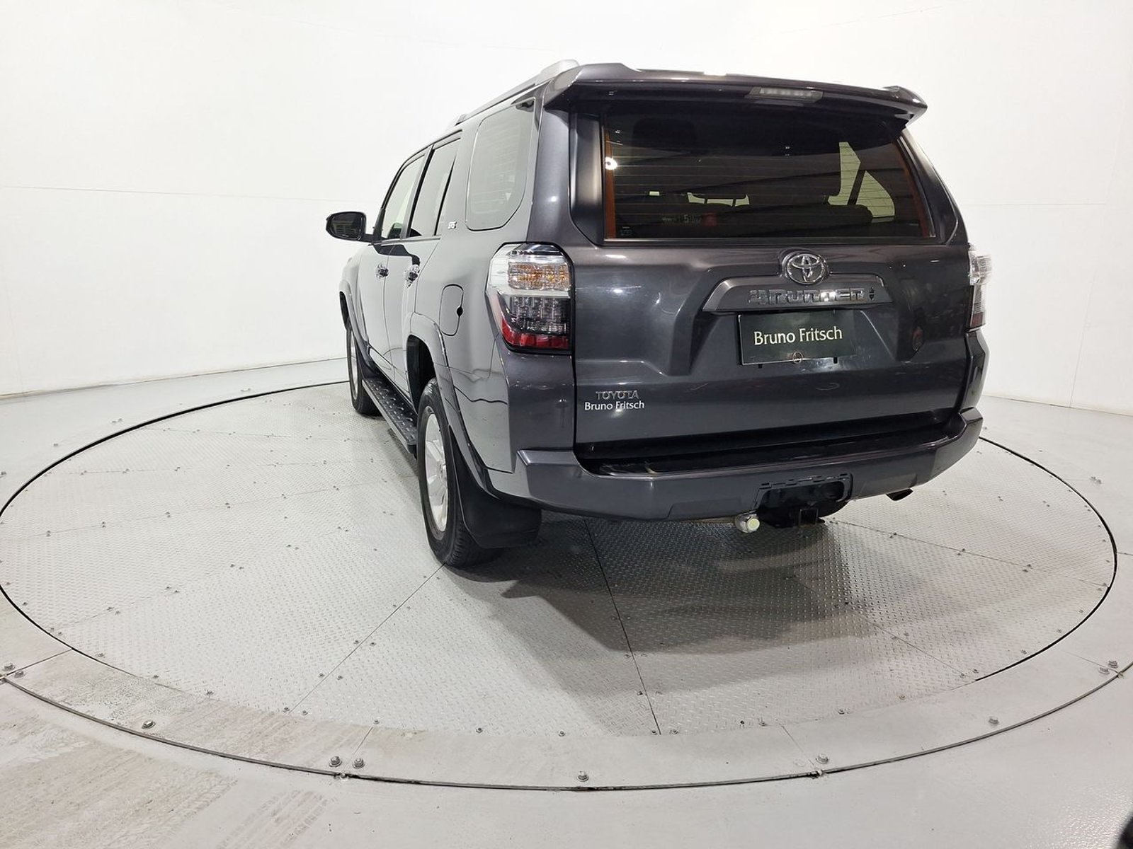 Toyota 4RUNNER 4X4 4.0 5AUT 2024 - Imagen 6 de 20
