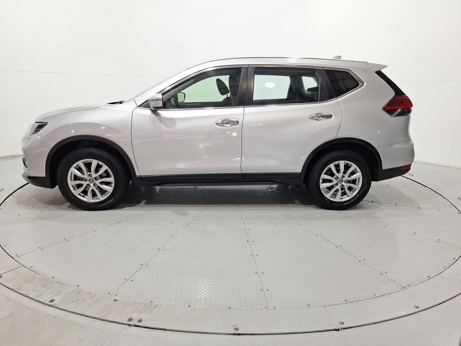 Nissan X-TRAIL X TRAIL DRIVE 2.5 AUT 2018 - Imagen 4 de 20