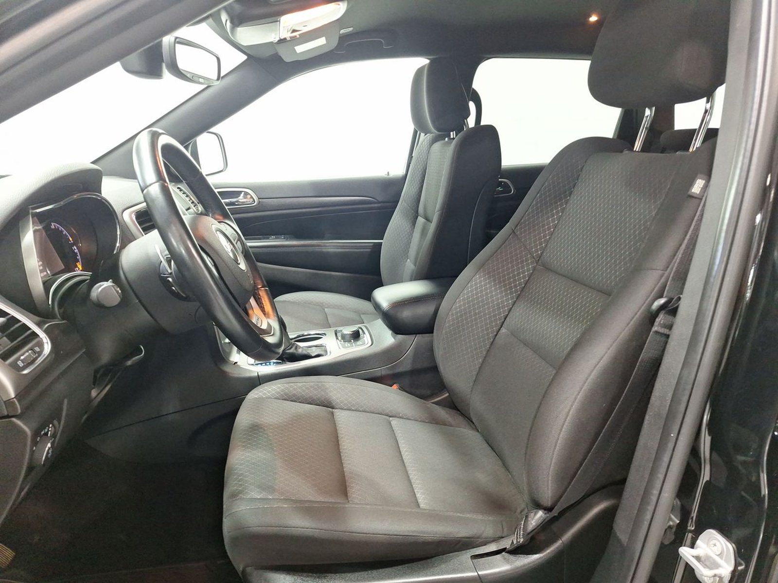 Jeep GRAND CHEROKEE LAREDO 4X4 3.6 AUT 2019 - Imagen 18 de 20