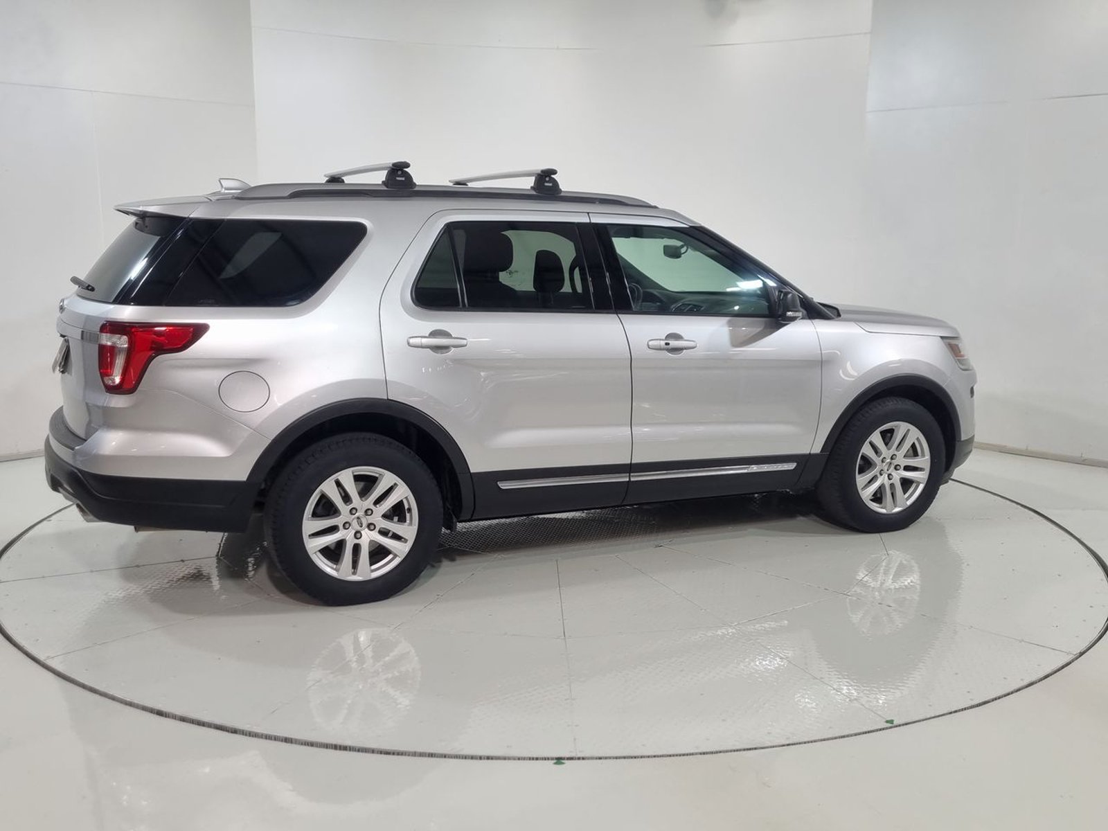 Ford EXPLORER XLT 3.5 AUT 2019 - Imagen 12 de 20