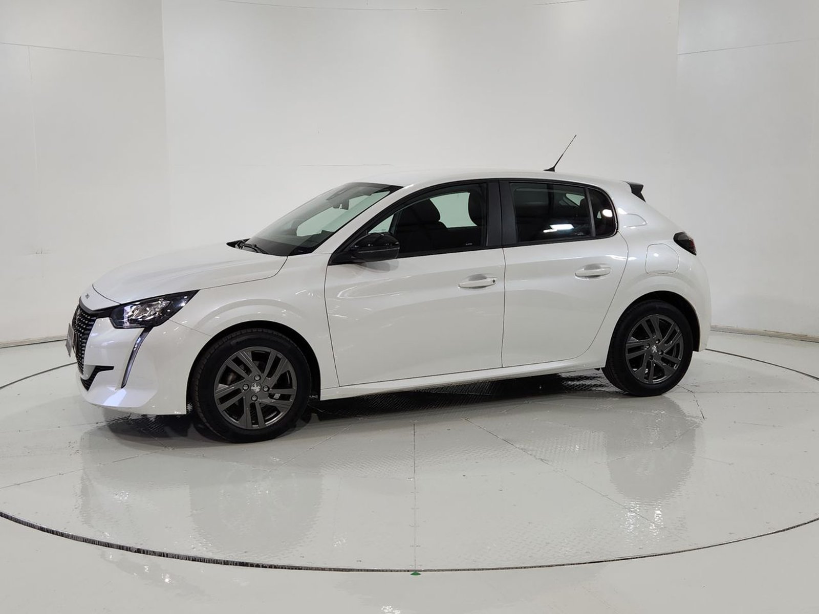Peugeot 208 PURETECH 75 1.2 2023 - Imagen 4 de 20