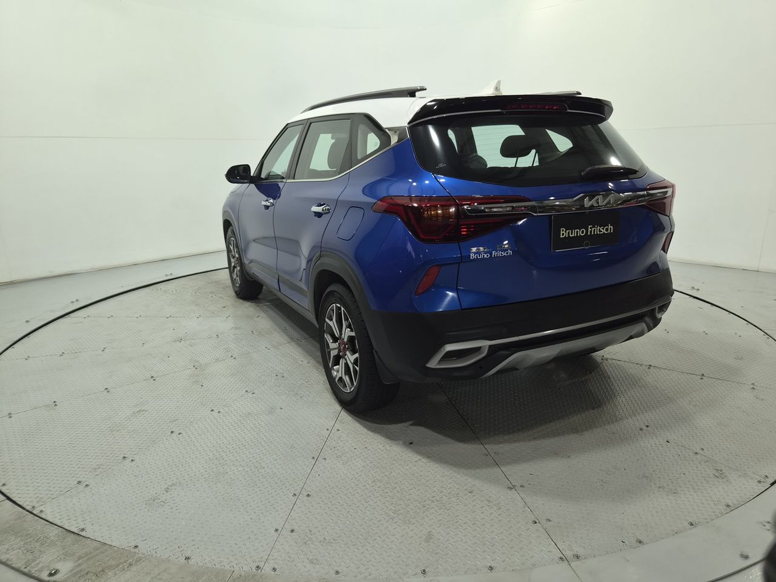 Kia SELTOS MPI 6MT 1.6 2022 - Imagen 6 de 20
