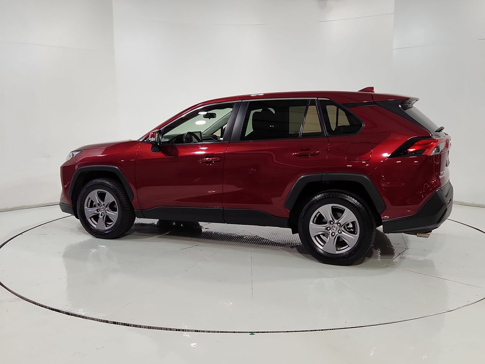 Toyota RAV4 OTTO 2.0 AUT 2023 - Imagen 6 de 20