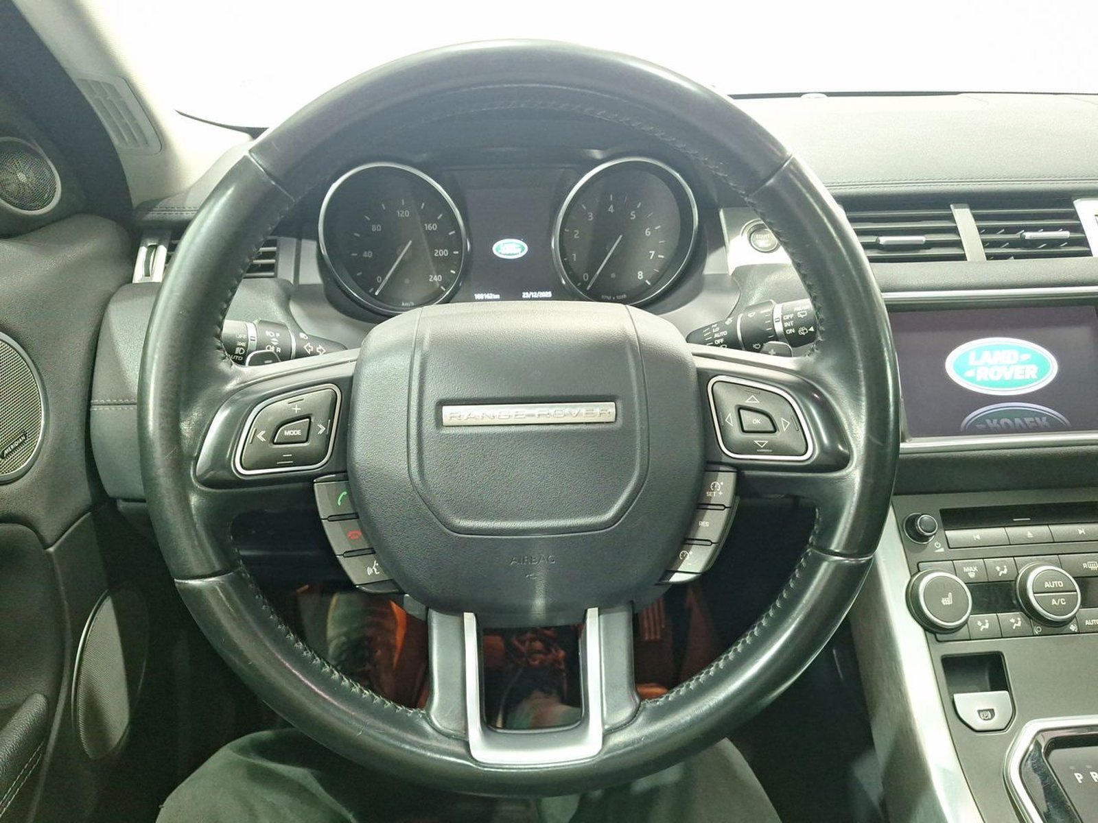 Land-rover EVOQUE 2.0 2017 - Imagen 19 de 20