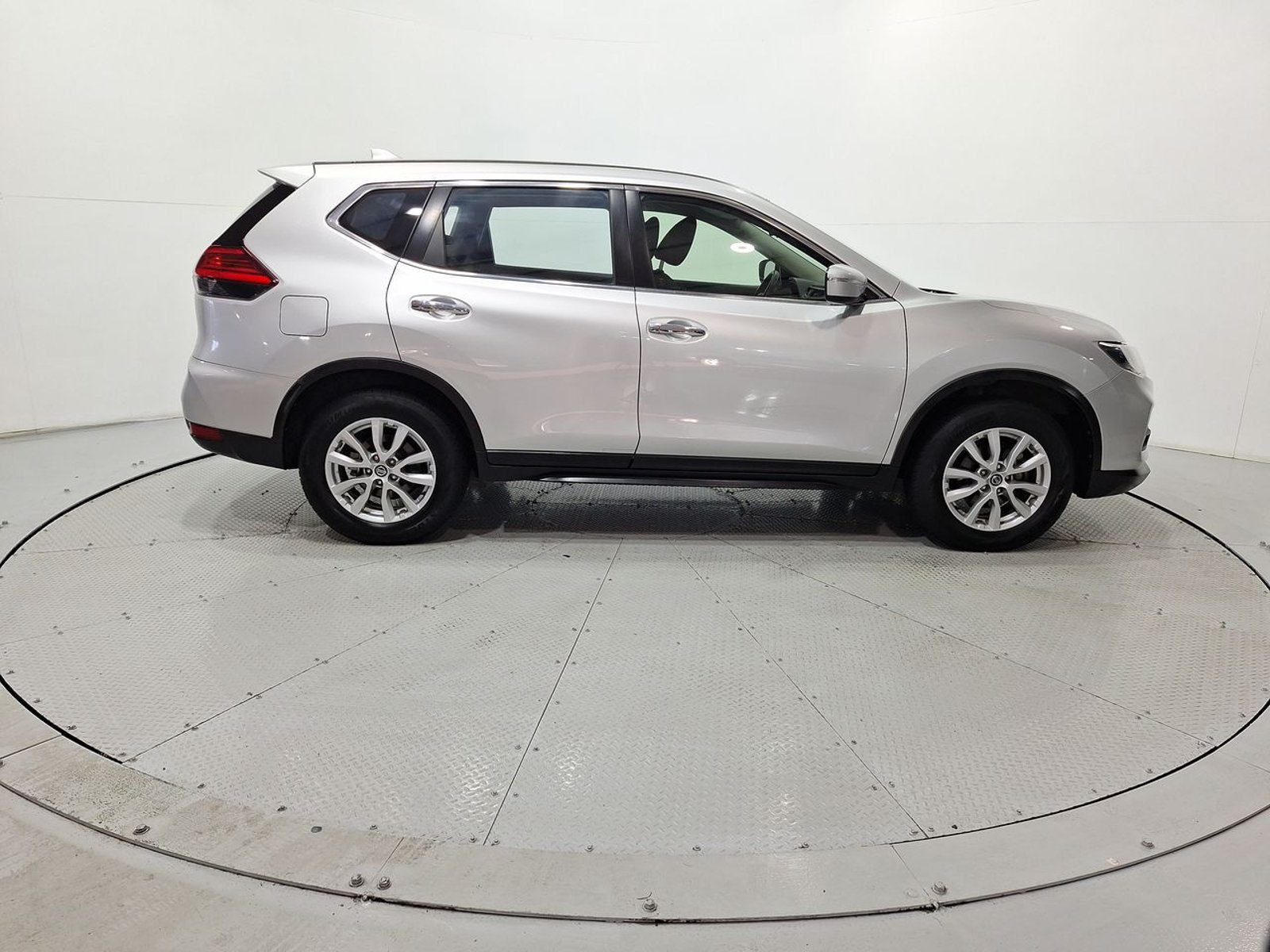 Nissan X-TRAIL X TRAIL DRIVE 2.5 AUT 2018 - Imagen 10 de 20