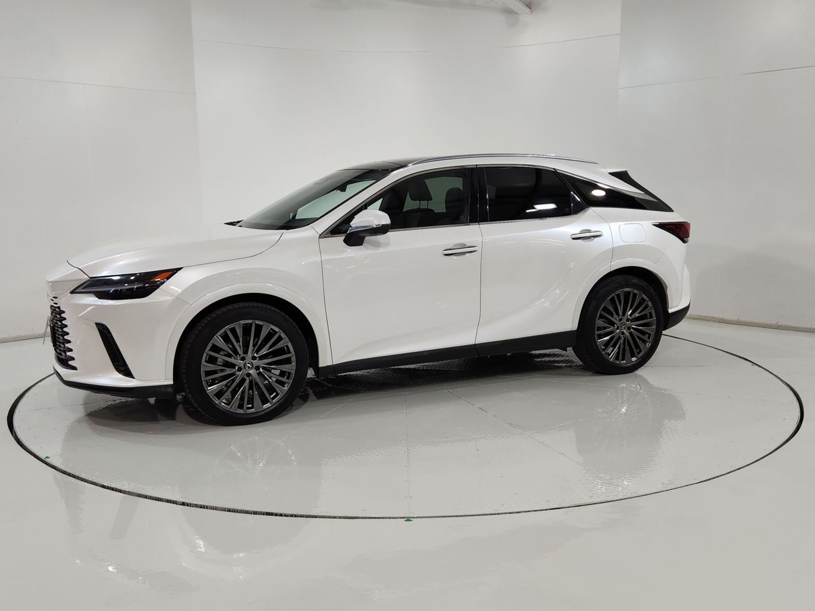Lexus RX350H RX  350 4X4 2.5 AUT 2024 - Imagen 4 de 20
