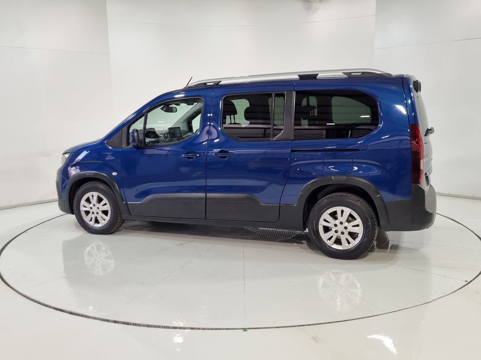 Peugeot RIFTER ALLURE BLUEHDI 1.5 2020 - Imagen 6 de 20