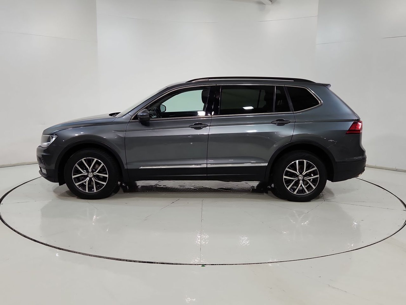 Volkswagen TIGUAN 1.4 AT 2019 - Imagen 5 de 20