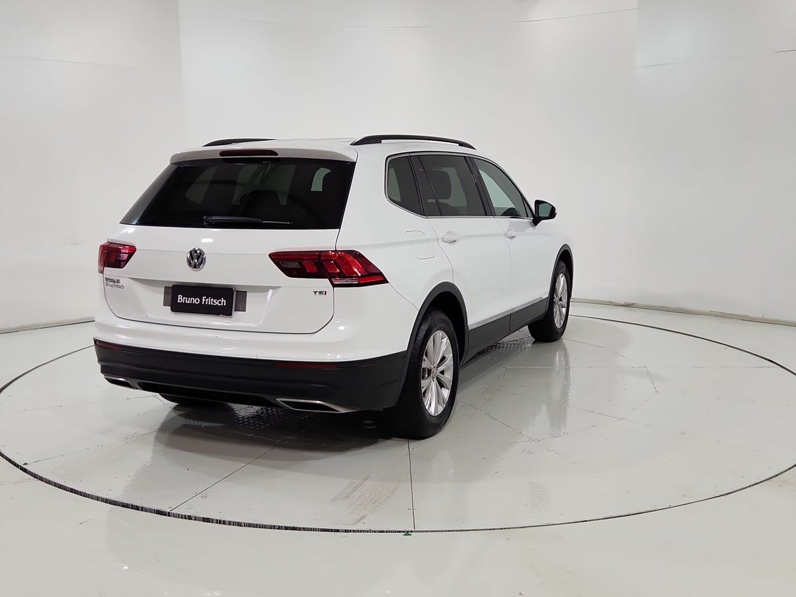 Volkswagen TIGUAN TSI 1.4 AUT 2018 - Imagen 10 de 20