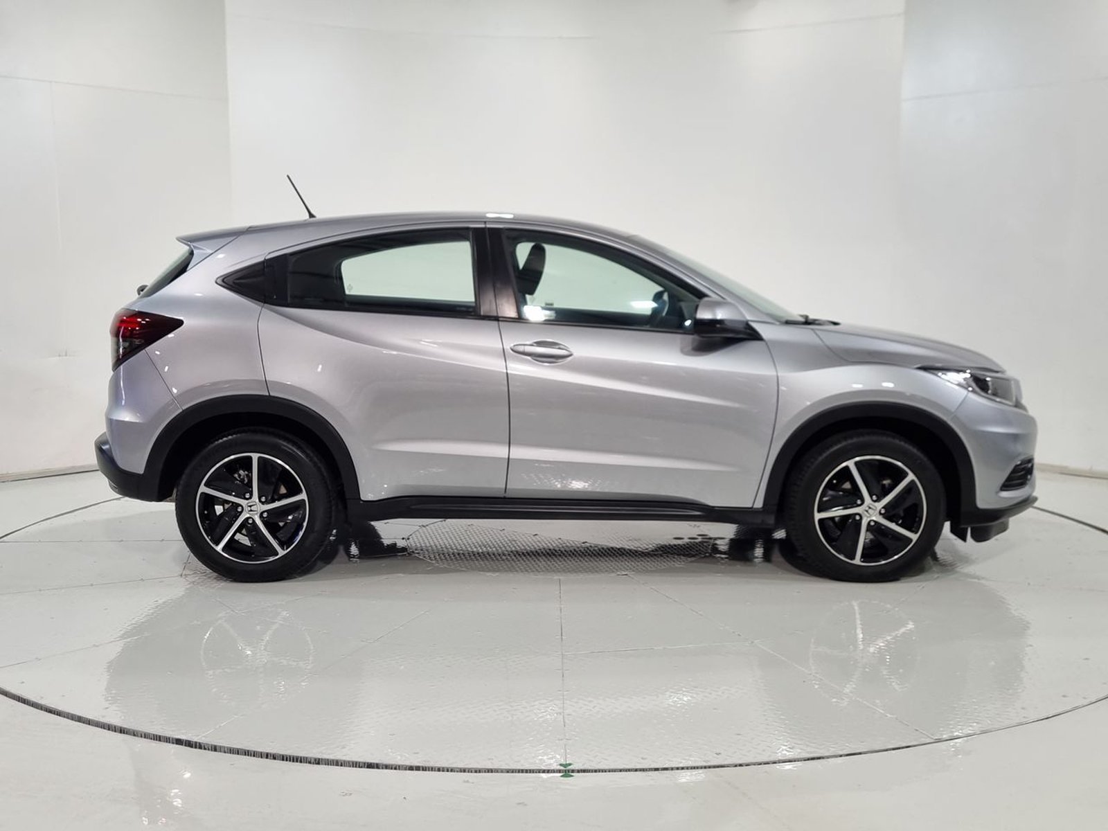 Honda HR-V HR V LXS 1.8 AUT 2022 - Imagen 13 de 20