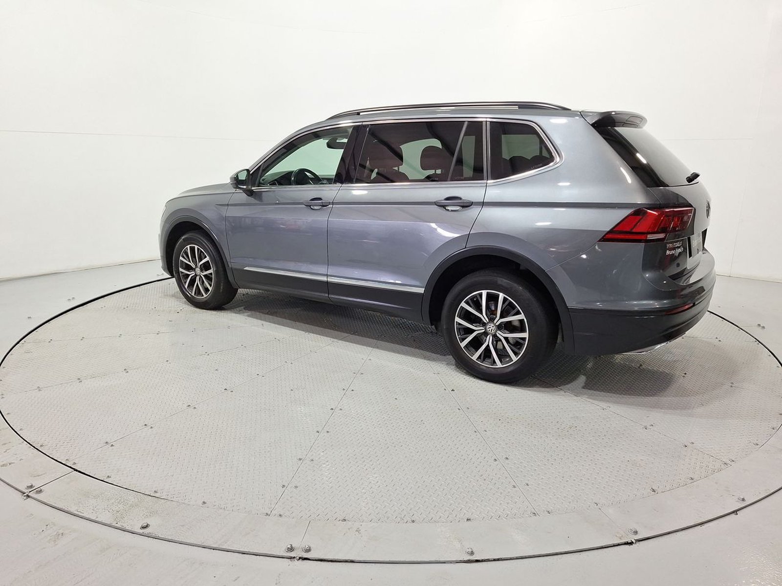 Volkswagen TIGUAN TSI 1.4 AUT 2019 - Imagen 5 de 20