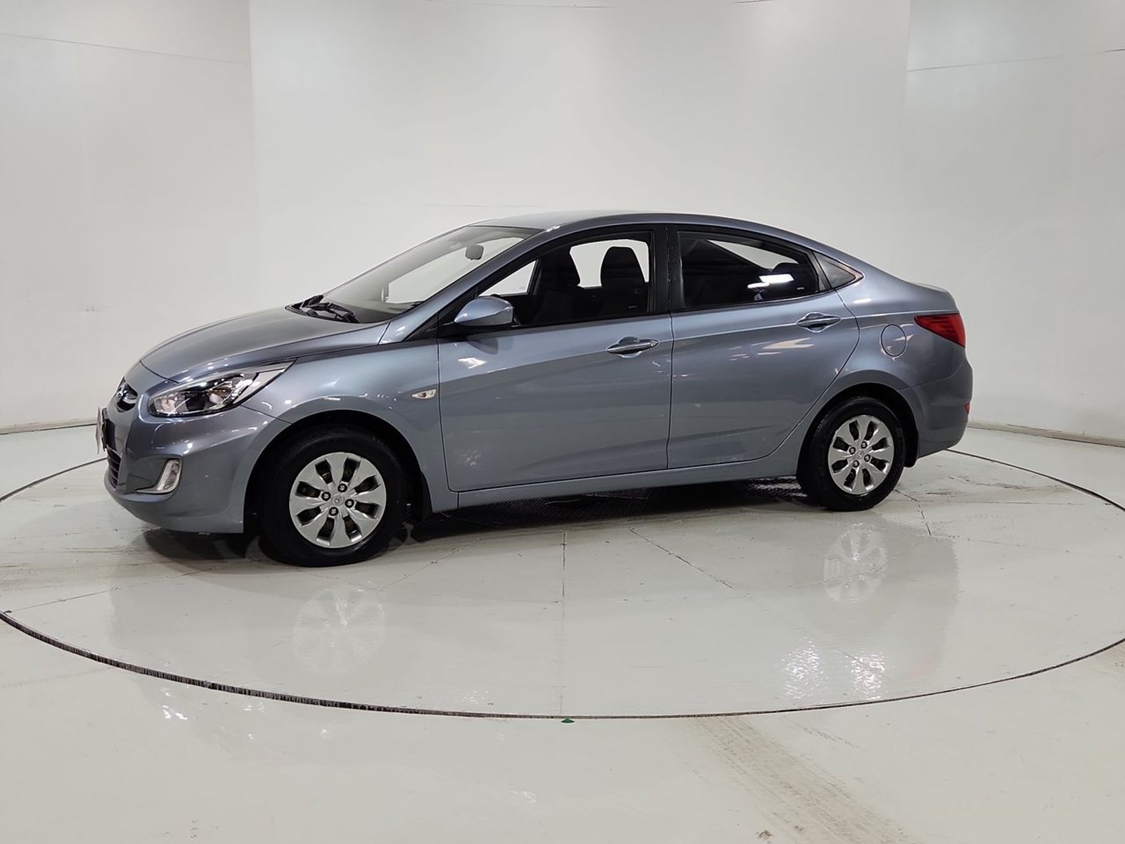 Hyundai ACCENT RB 1.4 2019 - Imagen 4 de 20