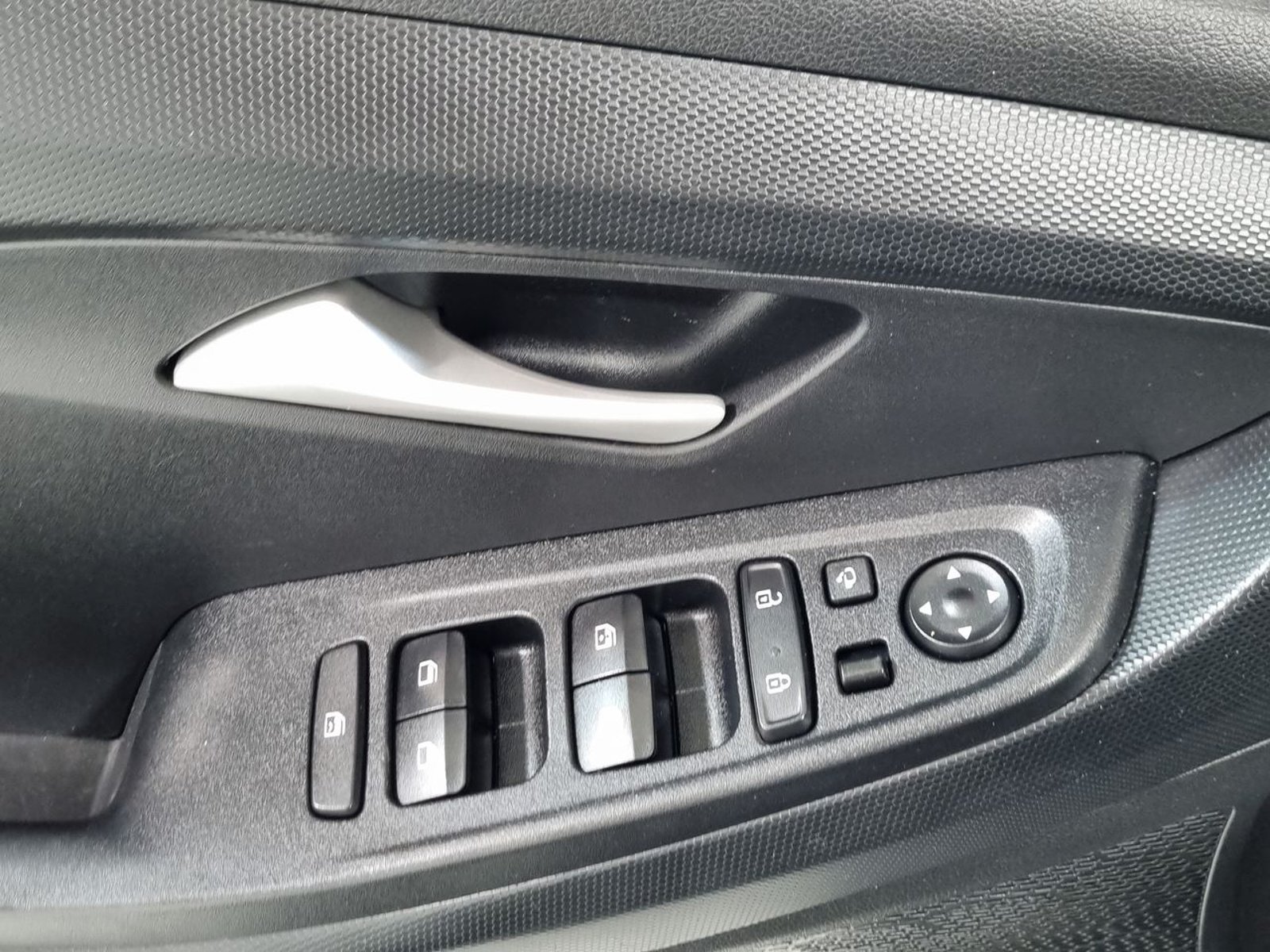 Hyundai CRETA SU2ID MPI CVT 1.5 2025 - Imagen 20 de 20