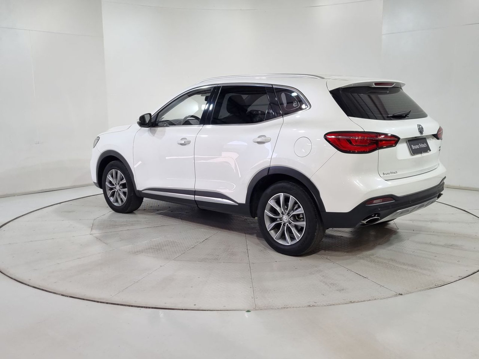 Mg HS MG HS 1.5T MT COM 2023 - Imagen 7 de 20