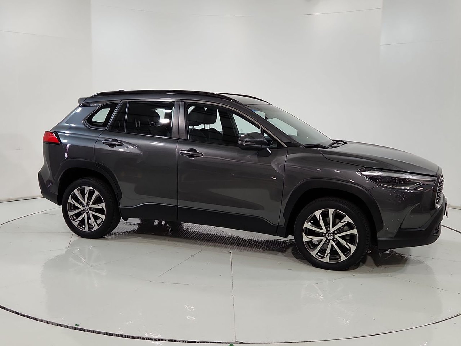 Toyota COROLLA CROSS 4X2 2.0 AUT 2024 - Imagen 14 de 20