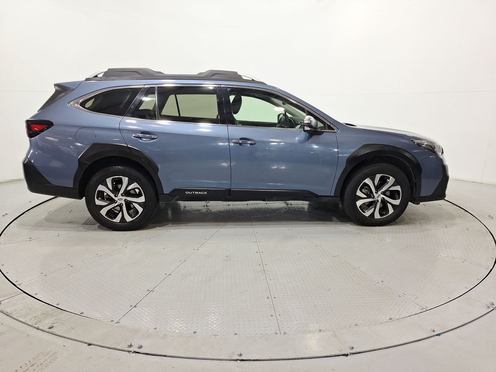 Subaru OUTBACK 4X4 CVT 2.5 AT 2023 - Imagen 10 de 20