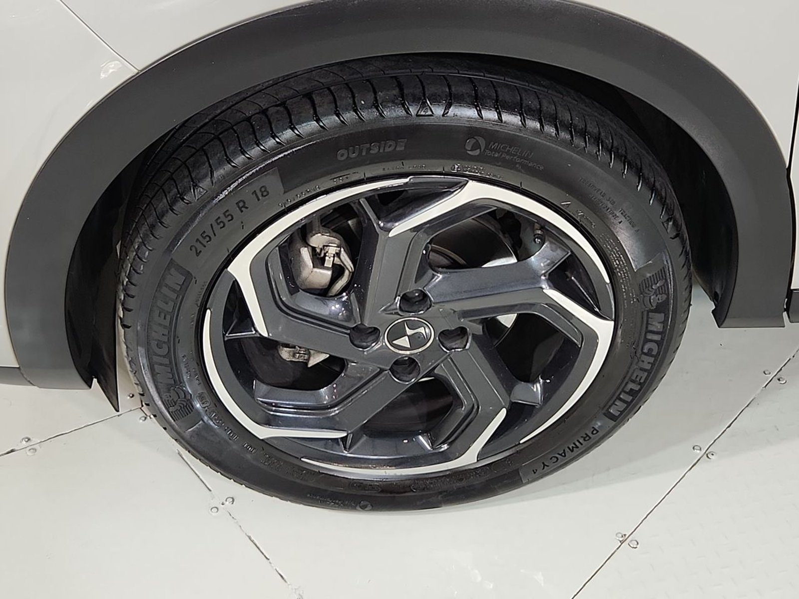 Ds DS3 3 CROSSBACK HDI 1.2 AUT 2023 - Imagen 18 de 20