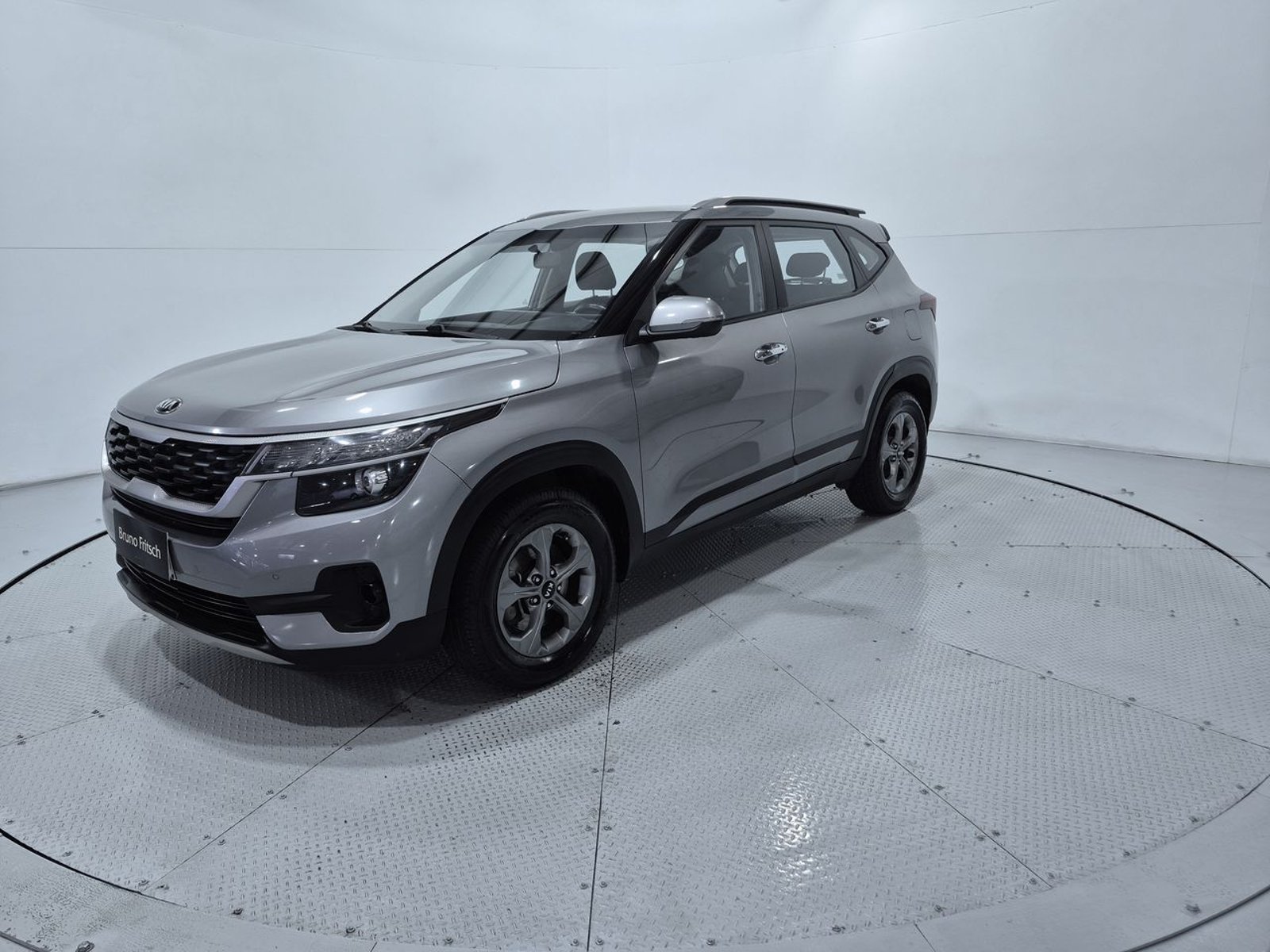 Kia SELTOS MPI 6MT 1.6 2021 - Imagen 3 de 20
