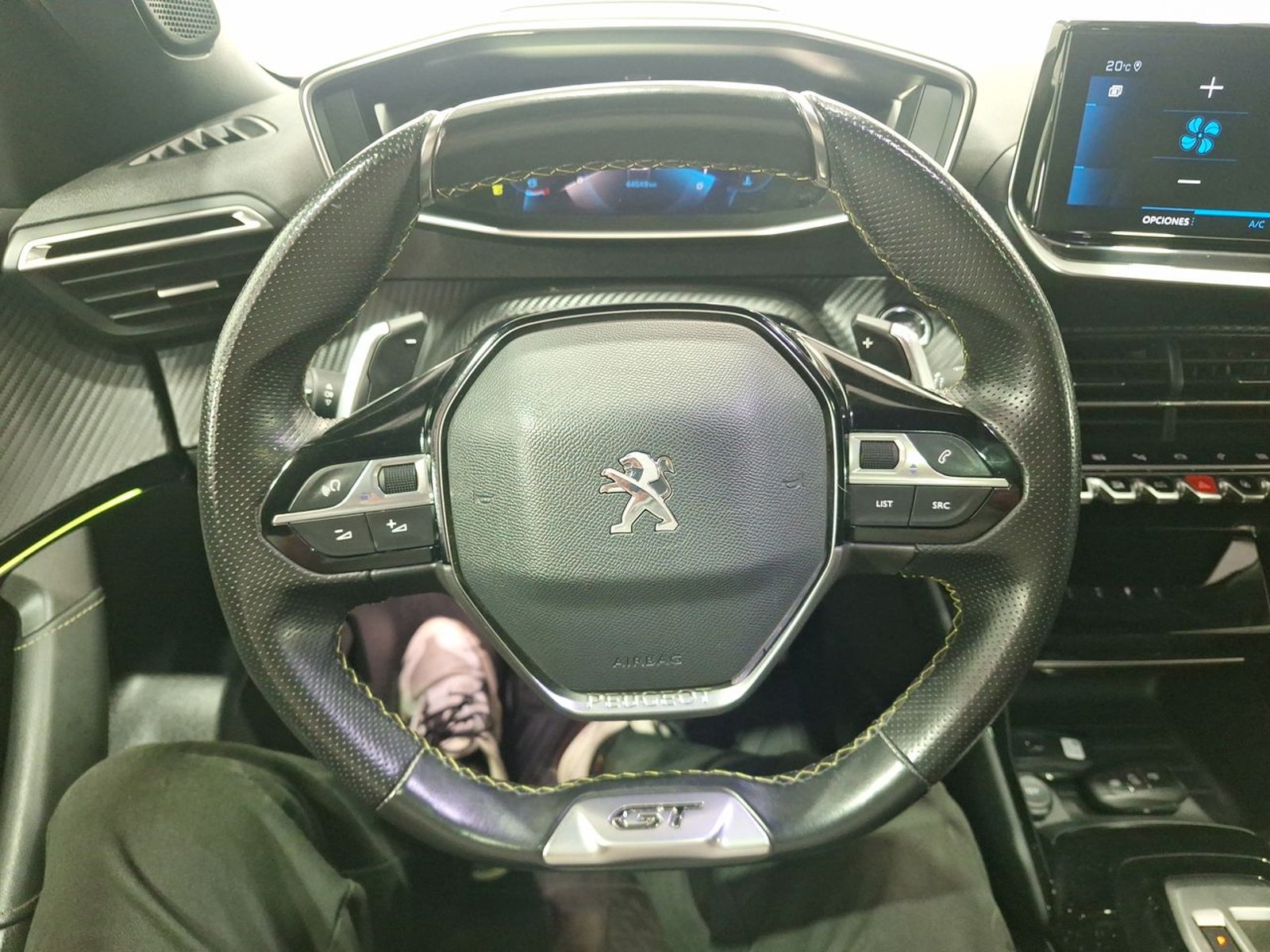 Peugeot 2008 BLUE HDI 130 EAT8 1.5 AUT 2023 - Imagen 19 de 20